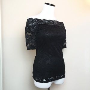 Cold Shoulder Black Lace Top Tee Shirt Sans Souci